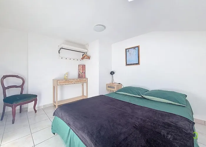 Апартаменты Duplex Spacieux Avec Piscine Mauleon-Barousse