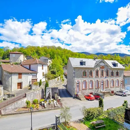 Apartament Duplex Spacieux Avec Piscine Mauléon-Barousse