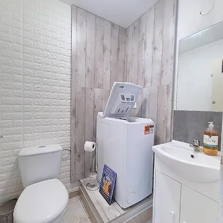 Apartment Duplex Spacieux Avec Piscine *